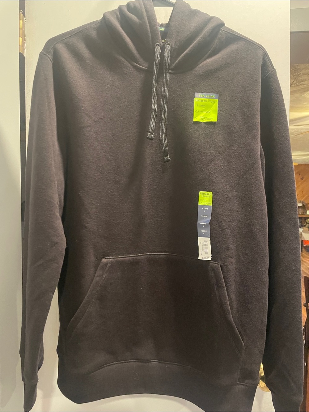 Tek Gear Men's Black Pullover Hoodie NWT size S